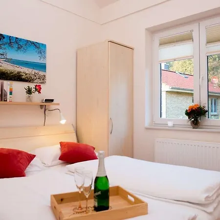 Feriendorf Sudstrand Haus 19 Дом отдыха *